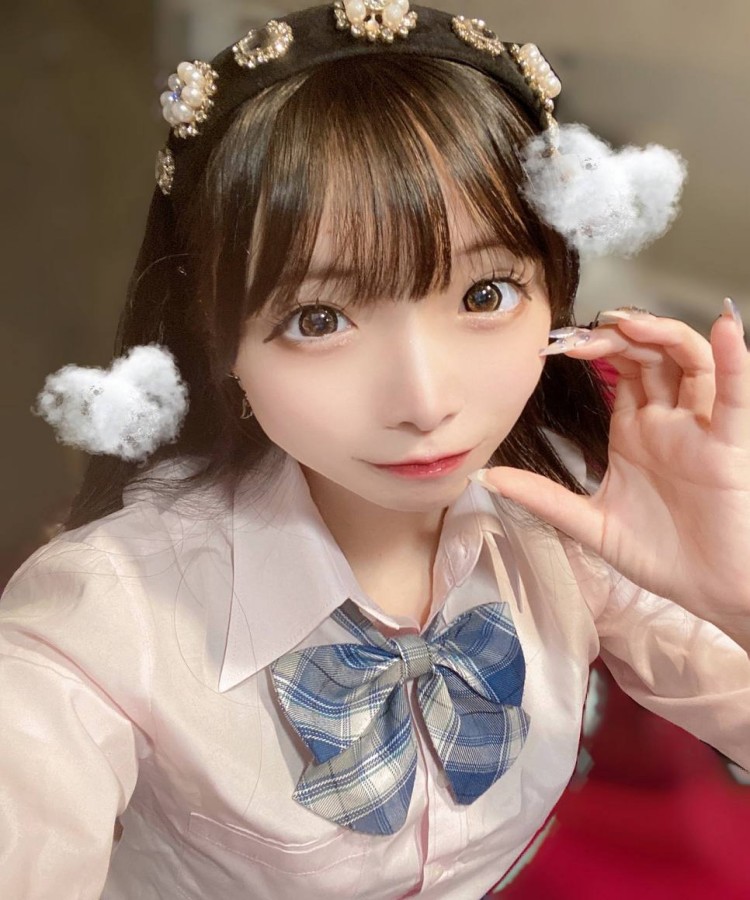 儿子双飞妈妈和女儿的小说,国语中文字幕